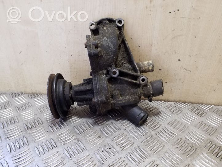 Audi 80 90 S2 B4 Vesipumppu 026121019A