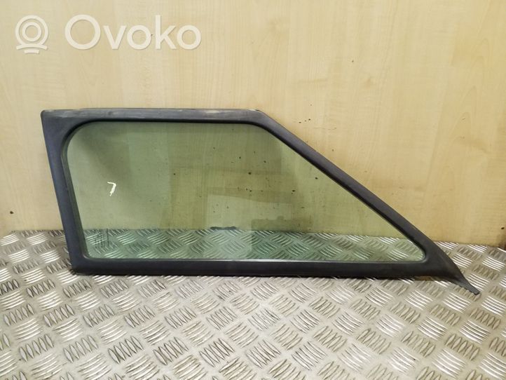 Volkswagen Crafter Front door vent window glass four-door A9066711720