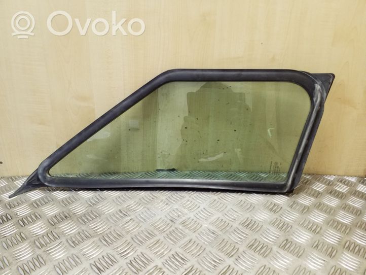 Volkswagen Crafter Front door vent window glass four-door A9066711720