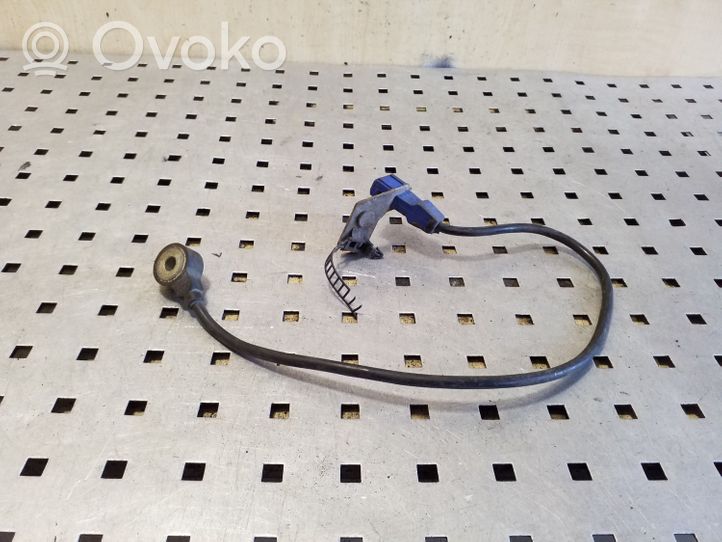 Audi 80 90 S2 B4 Detonation knock sensor 054905377G