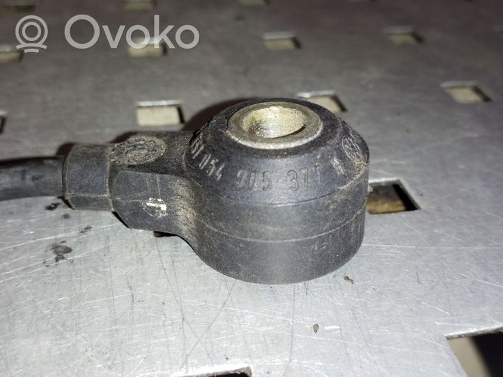 Audi 80 90 S2 B4 Detonācijas sensors 054905377H