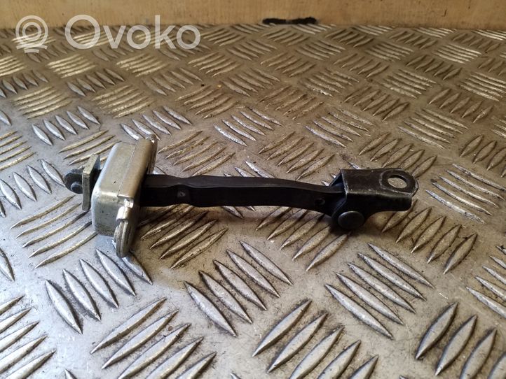 Nissan Qashqai Front door check strap stopper 