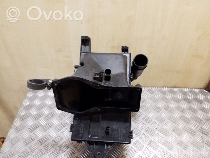 Audi A6 S6 C4 4A Boîtier de filtre à air 4A0129607F