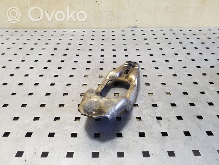 Audi A6 S6 C4 4A Forcella del braccio di rilascio della frizione 012141719B