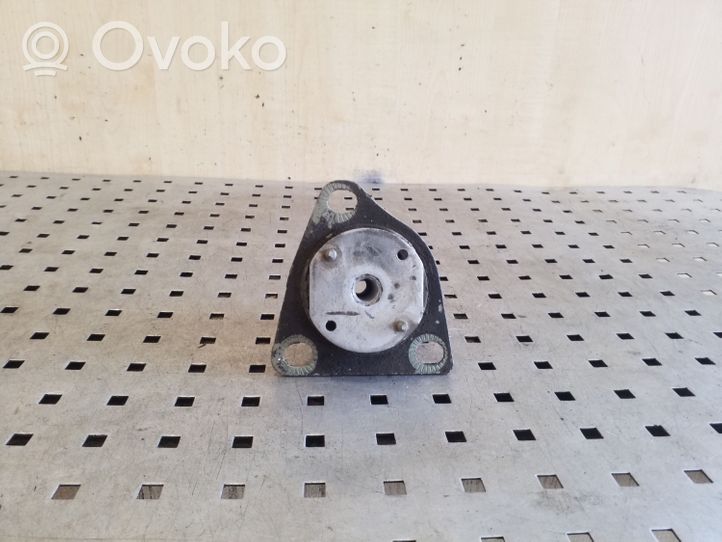 Audi A6 S6 C4 4A Supporto della scatola del cambio 4A0399419E