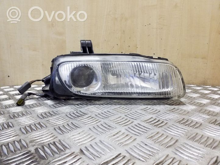 Mazda 323 F Phare frontale 11061708LH