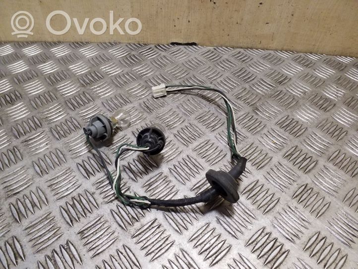 Mazda 323 F Element lampy tylnej 