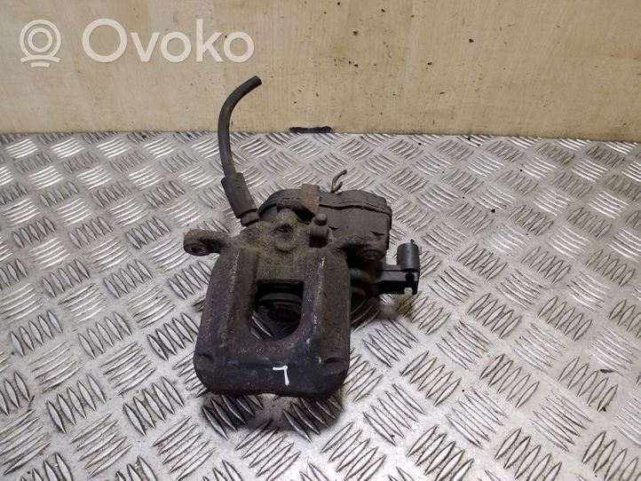 BMW X3 F25 Caliper del freno trasero 32345699A