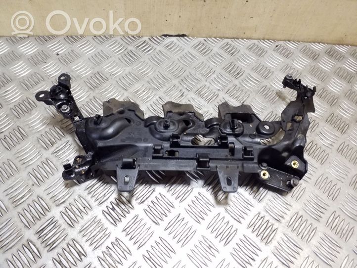 Citroen C4 Grand Picasso Other engine bay part 9808843180