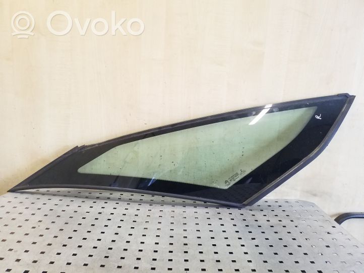 Citroen C4 Grand Picasso Front triangle window/glass 