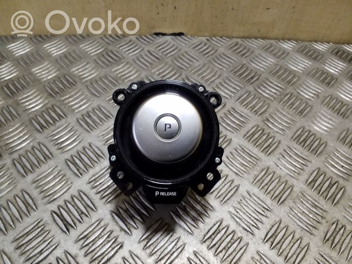 KIA Soul Gear selector/shifter (interior) 467W0Q4200