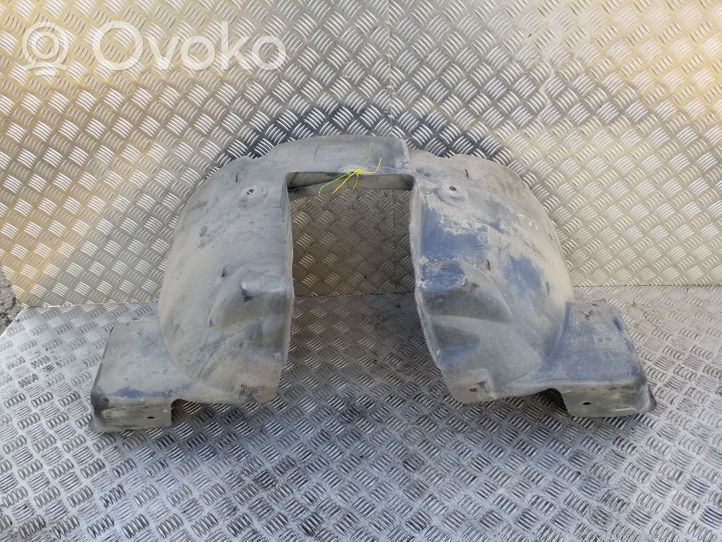 Nissan NV400 Nadkole przednie 638230008R