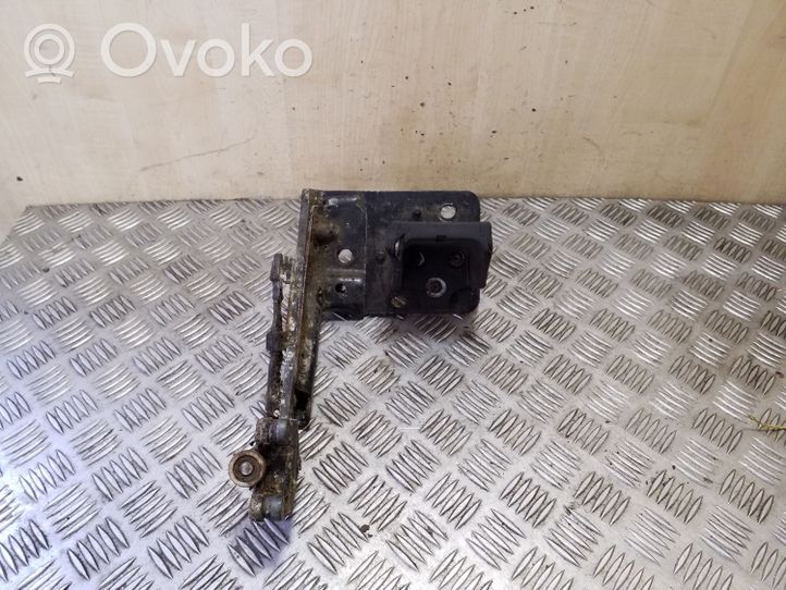 Nissan NV400 Guida/cerniera inferiore del rullo del portellone scorrevole 745970687R