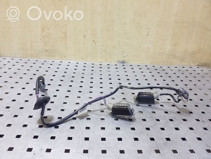 Ford Mondeo MK V Lampa oświetlenia tylnej tablicy rejestracyjnej 6M2A13550AC