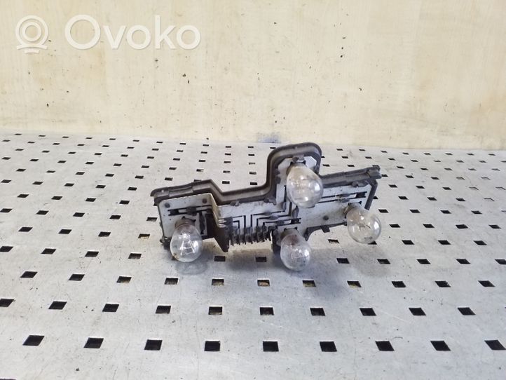 Opel Vectra A Porte ampoule de feu arrière 12870840