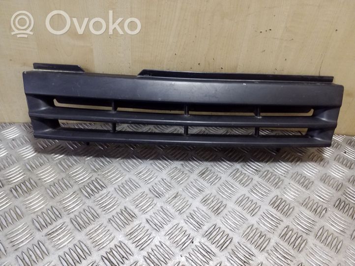 Opel Vectra A Grille calandre supérieure de pare-chocs avant 90287108