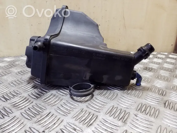 BMW X1 E84 Vase d'expansion / réservoir de liquide de refroidissement 7810592