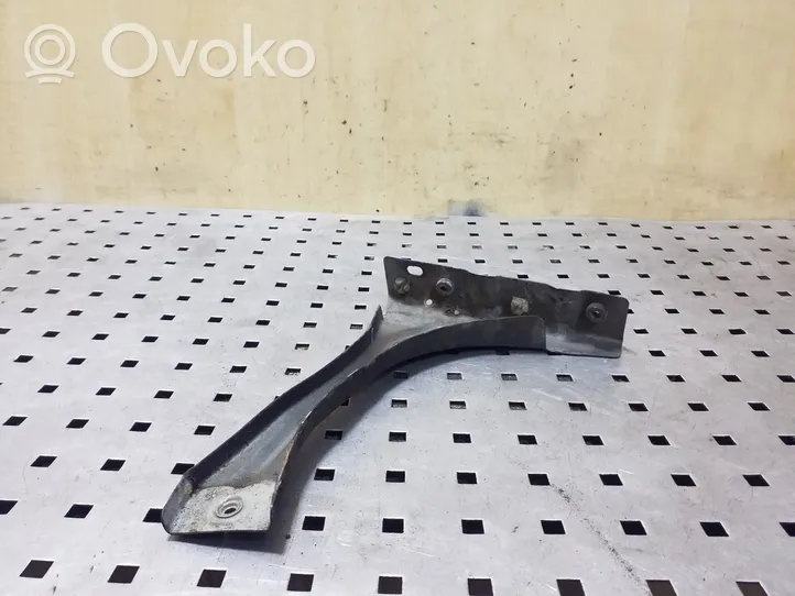 Audi A6 S6 C5 4B Supporto di montaggio del parafango 4B0821136A