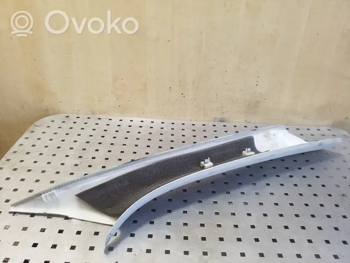 Volvo V40 Rivestimento montante (A) 31102345