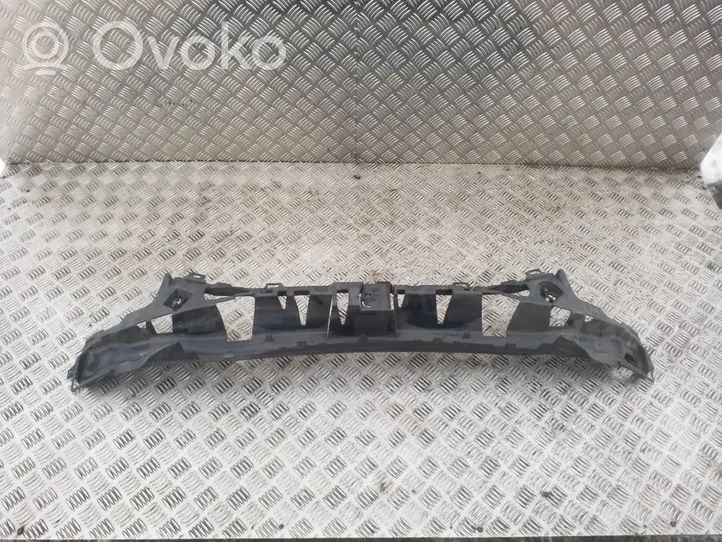 Volvo V40 Renfort de pare-chocs avant 31383074