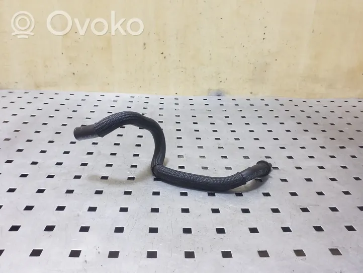 Volkswagen Touareg II Fuel line/pipe/hose 