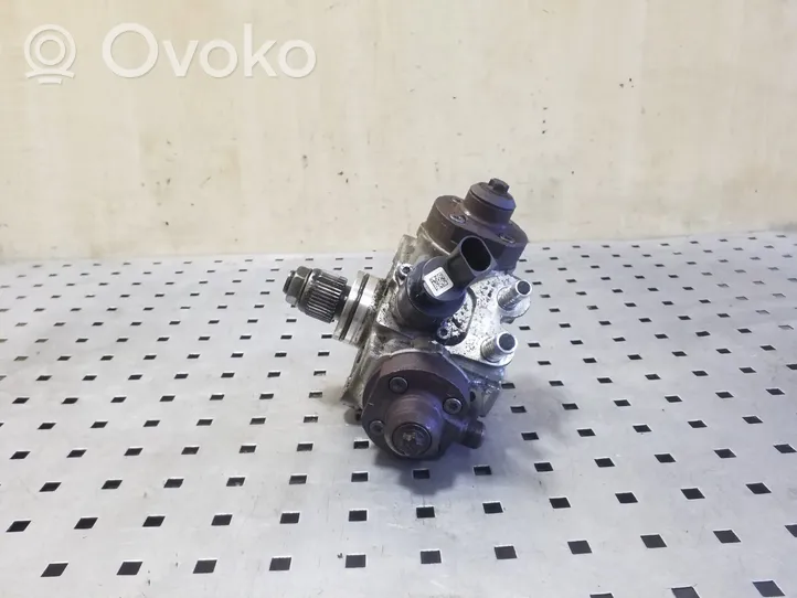 Volkswagen Touareg II Polttoaineen ruiskutuksen suurpainepumppu 0445010642