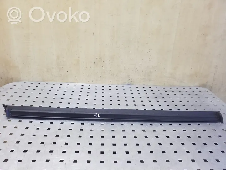 Volvo XC90 Rivestimento modanatura del vetro della portiera anteriore 31845556