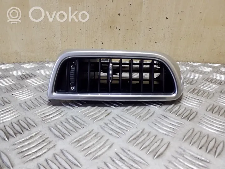 Porsche Cayenne (92A) Grille d'aération centrale 7P5819727B