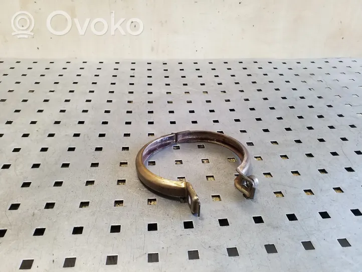 Volvo XC70 Collier de silencieux d'echappement 31422219