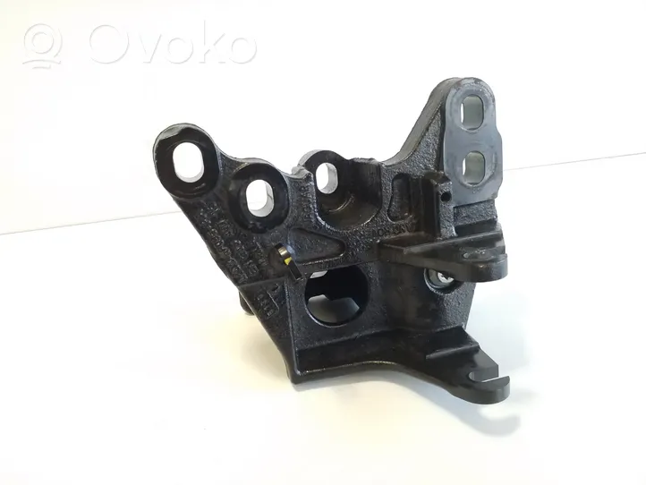 Land Rover Evoque II Support, suspension du moteur L8D26P096AA