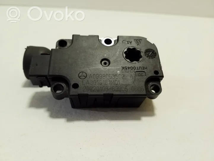 Mercedes-Benz EQB Moteur / actionneur de volet de climatisation A0999063502