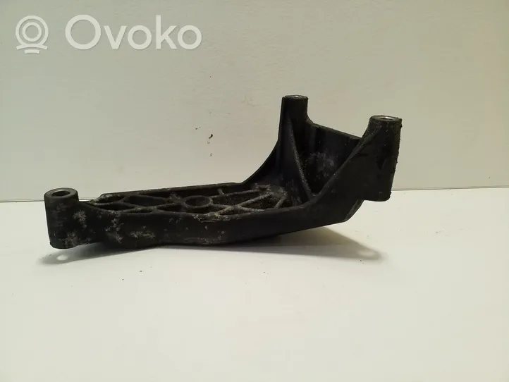 Volkswagen Transporter - Caravelle T5 Engine mounting bracket 03L199207B