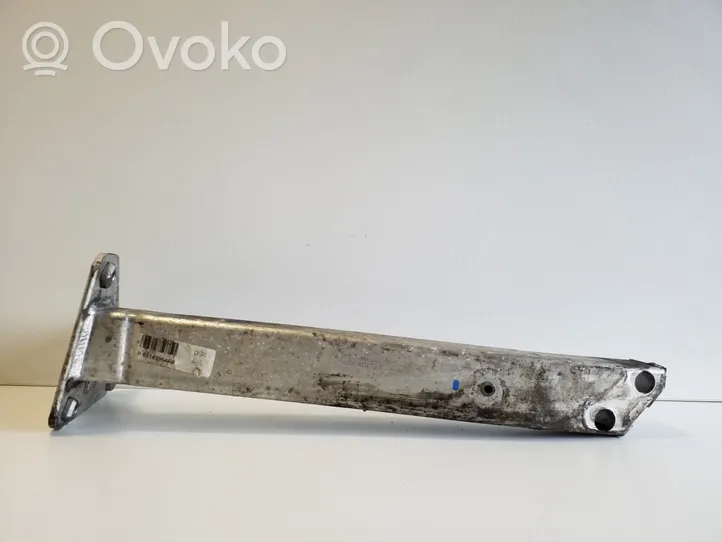 Jeep Cherokee Etupuskurin törmäysvoiman vaimennin 68143964AB