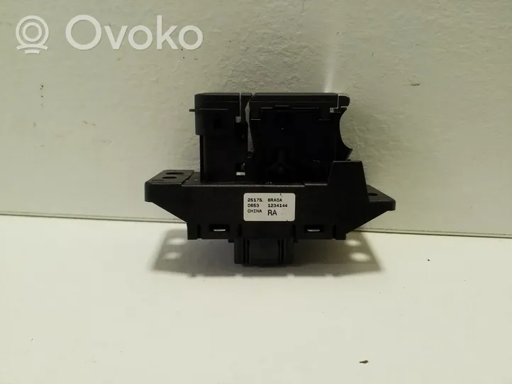 Nissan Qashqai J12 Interrupteur, commande de frein de stationnement 251756RA0A