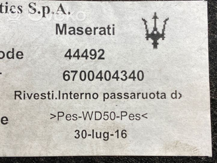 Maserati Ghibli Tavaratilan pohjan tekstiilimatto 6700404340