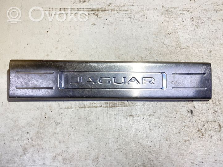 Jaguar XJ X351 Front sill trim cover AW9313201