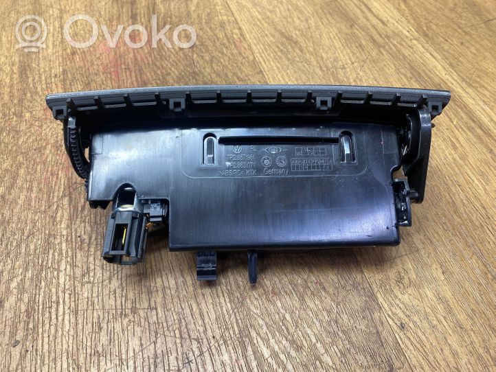 Volkswagen Touareg II Vano portaoggetti nel bagagliaio anteriore 7P2857961