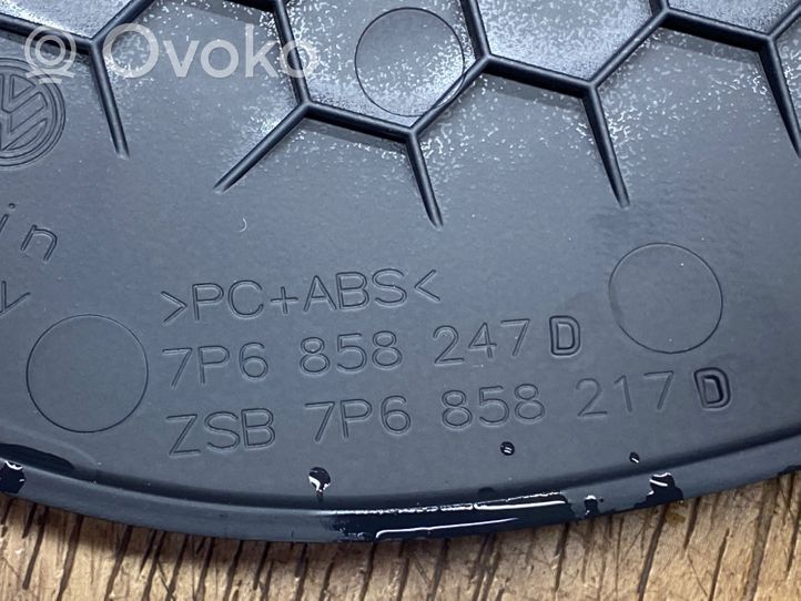 Volkswagen Touareg II Panelės apdailos skydas (šoninis) 7P6858247D