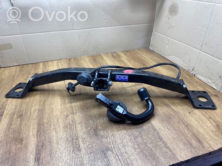 Volkswagen Touareg II Detachable tow bar 55R0110213