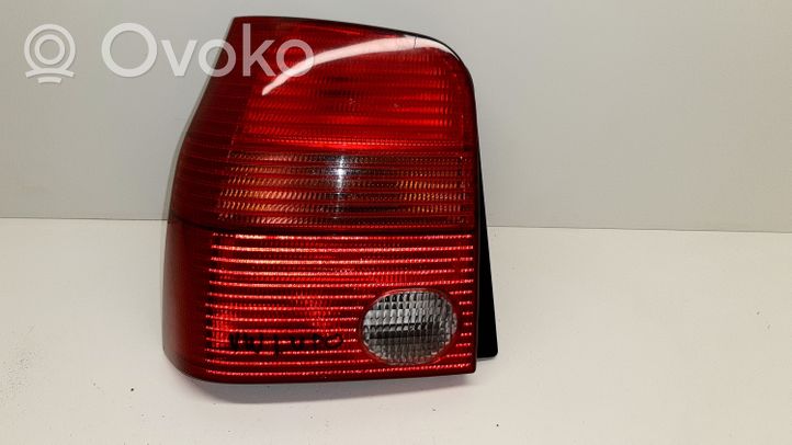 Volkswagen Lupo Feux arrière / postérieurs 38030748