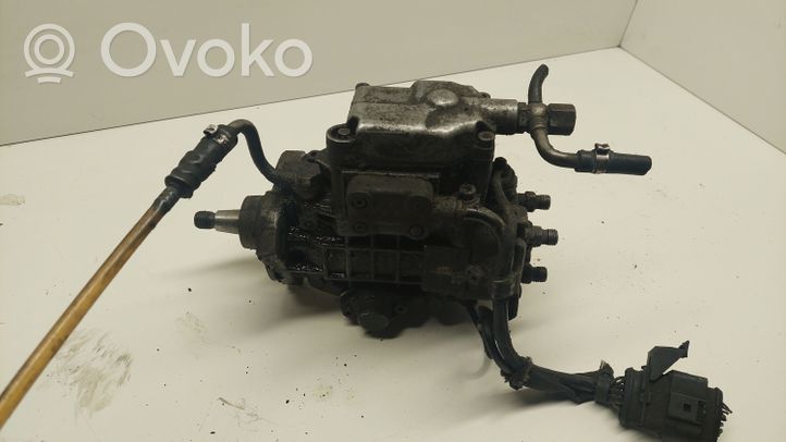 Volkswagen PASSAT B3 Fuel injection high pressure pump 0299810231A