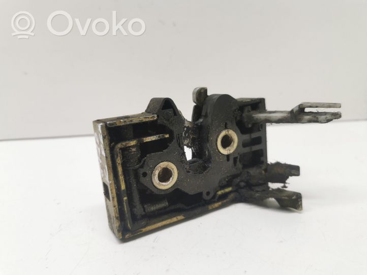 Volkswagen Golf II Front door lock 191837015