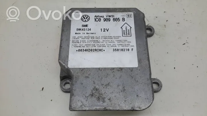 Volkswagen PASSAT B5.5 Oro pagalvių valdymo blokas 1C0909605B