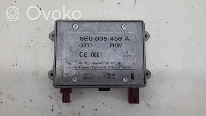 Audi A6 S6 C5 4B Antenos stiprintuvas 8E0035456A