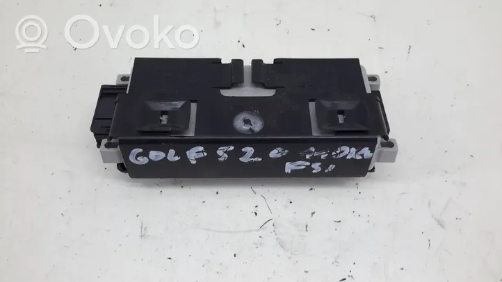 Volkswagen Golf V Sterownik / Moduł sterujący telefonem 1K0035729E