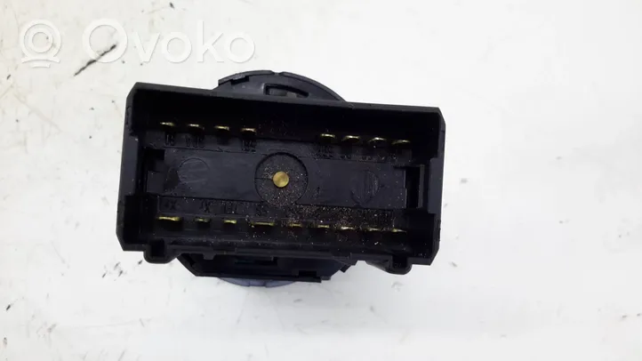 Skoda Octavia Mk1 (1U) Inne przełączniki i przyciski 3B0941531A
