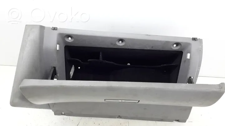 Volkswagen Golf IV Glove box 1J1857101A