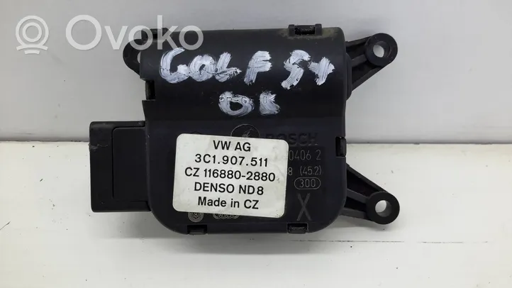 Volkswagen Golf Plus Moteur / actionneur de volet de climatisation 3C1907511