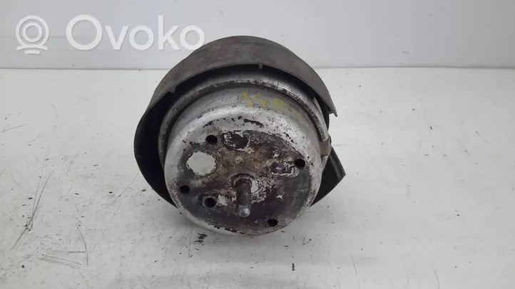 Audi A4 S4 B7 8E 8H Wspornik / Mocowanie silnika 8E0199382K