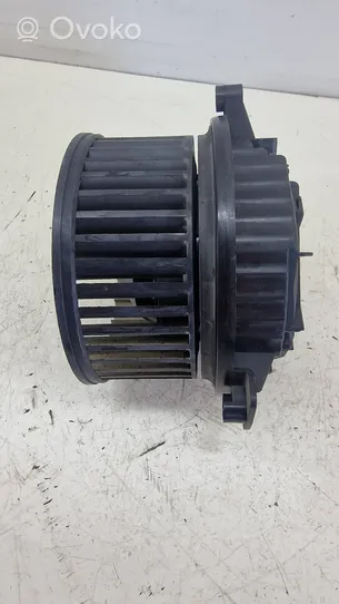 Audi A4 S4 B6 8E 8H Ventola riscaldamento/ventilatore abitacolo 8E1820021B